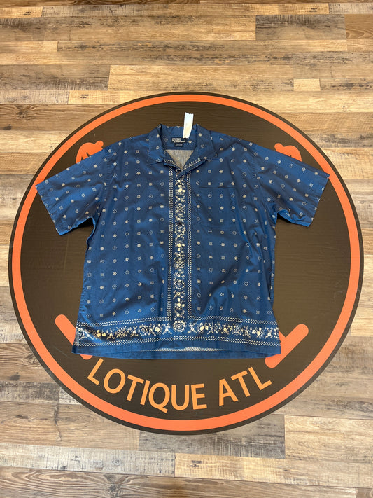 Clayton short sleeve button down blue missing size tag